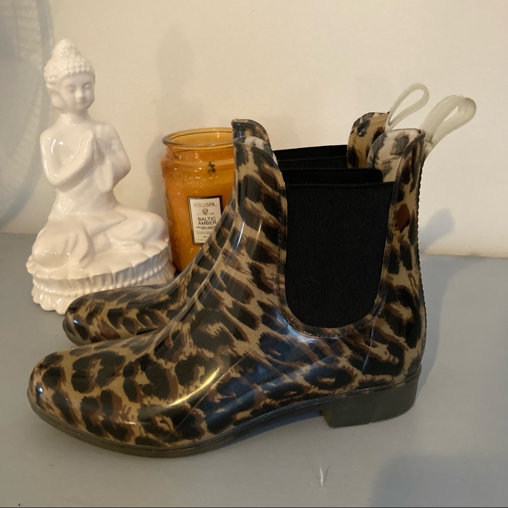 J. Crew leopard Chelsea rain boots
